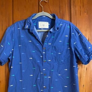 Men’s short sleeve button down